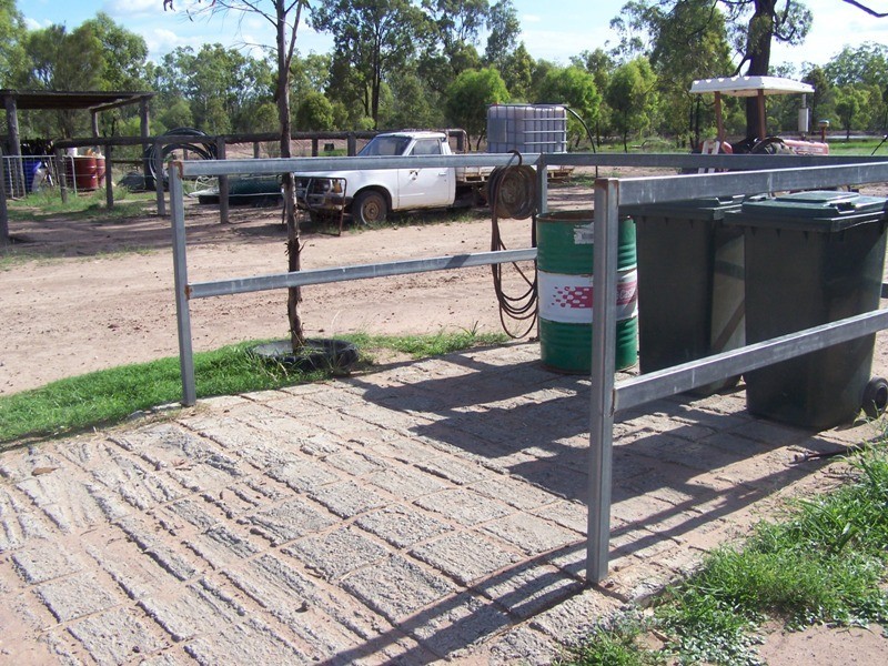 402 Surcingle Road, Chinchilla QLD 4413