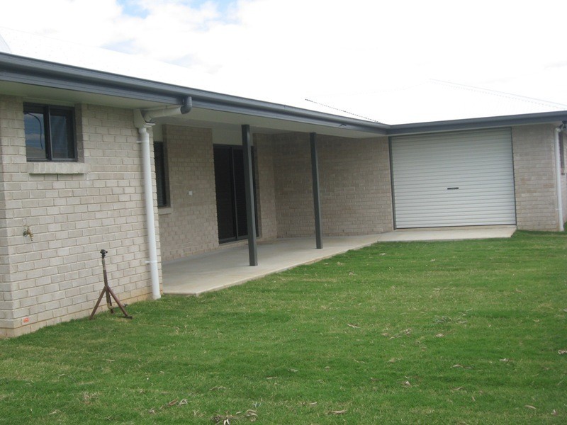9 Skewis Street, Chinchilla QLD 4413