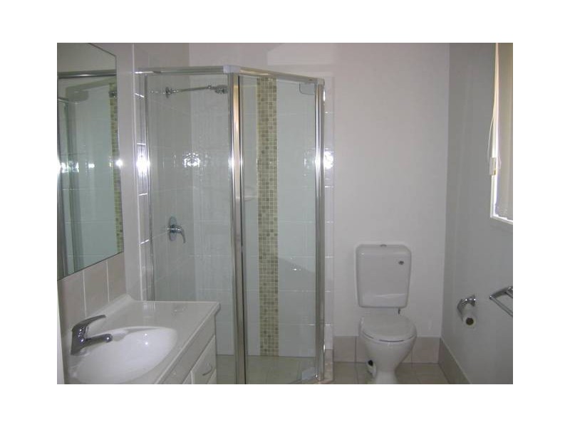 8 Back Avenue, Chinchilla QLD 4413