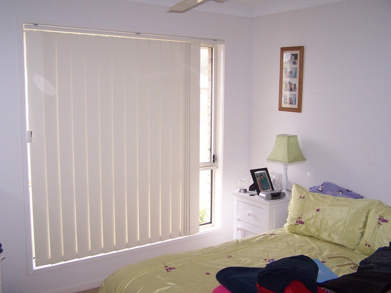 8 Back Avenue, Chinchilla QLD 4413