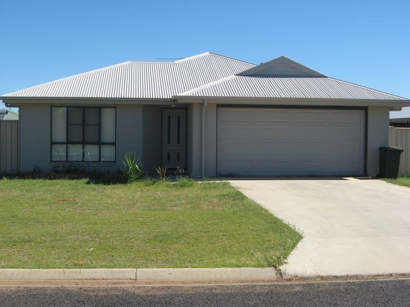 6 Cole Street, Chinchilla QLD 4413