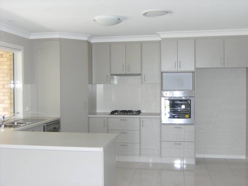 17 Skewis Street, Chinchilla QLD 4413