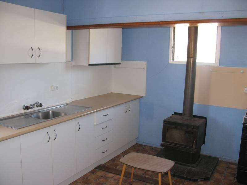 36 Davis Street, Chinchilla QLD 4413