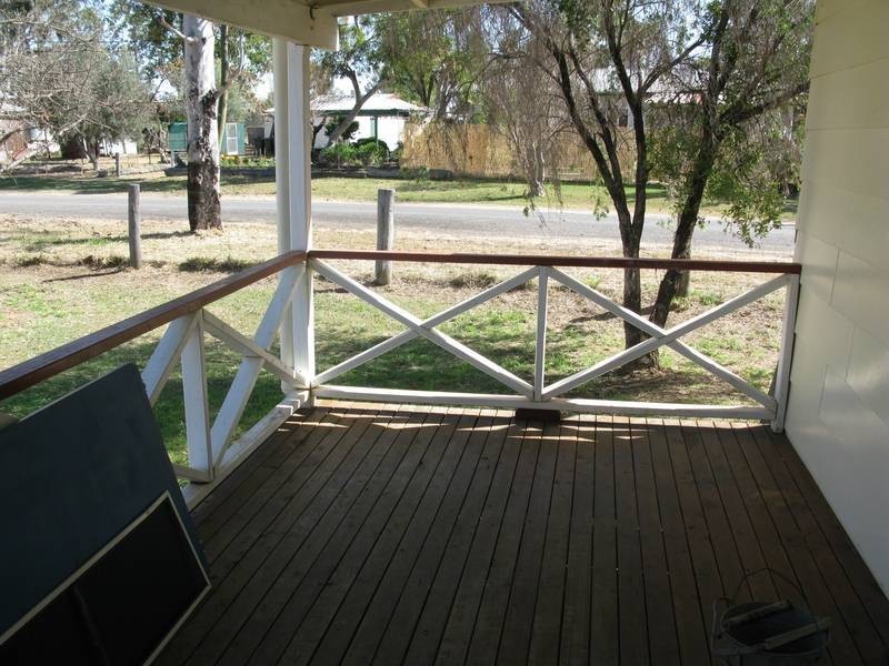 36 Davis Street, Chinchilla QLD 4413