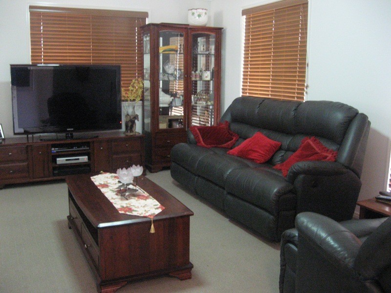 7 Back Ave, Chinchilla QLD 4413