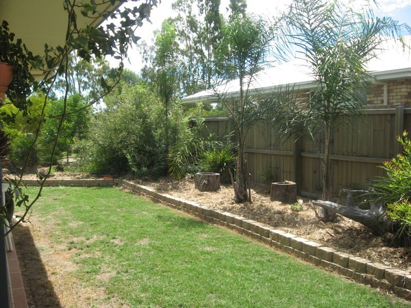 7 Back Ave, Chinchilla QLD 4413