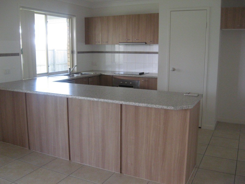 17 Back Ave, Chinchilla QLD 4413