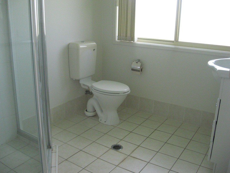 17 Back Ave, Chinchilla QLD 4413