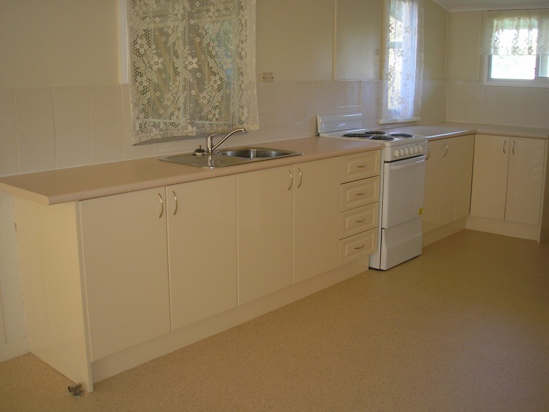 16 Atkins Street, Chinchilla QLD 4413