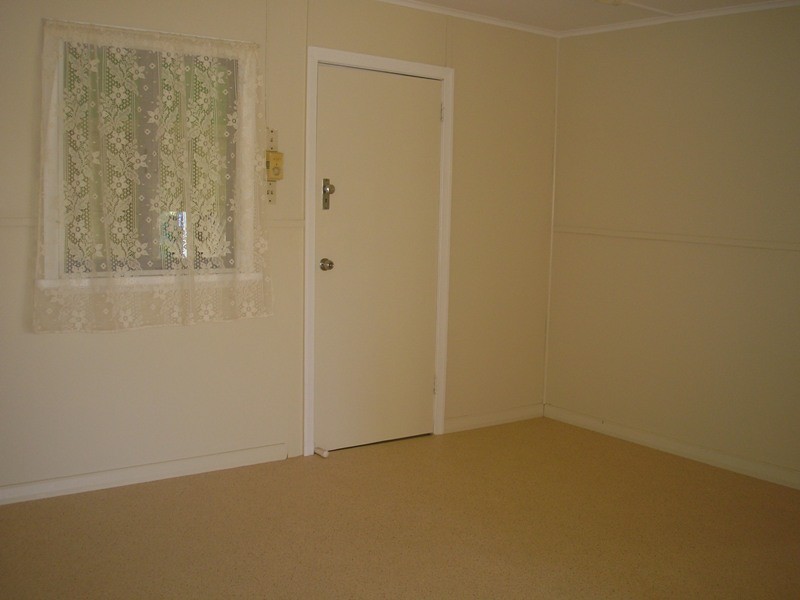 16 Atkins Street, Chinchilla QLD 4413
