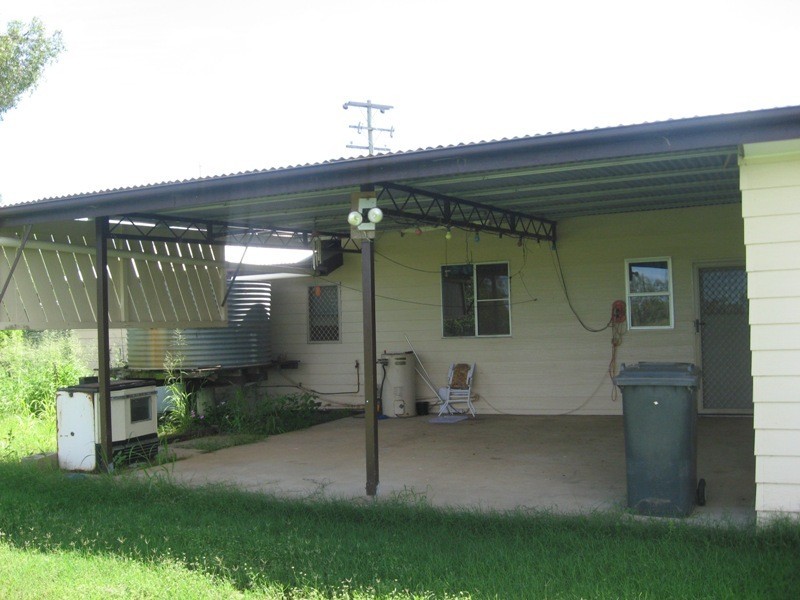 237 Price Street, Chinchilla QLD 4413