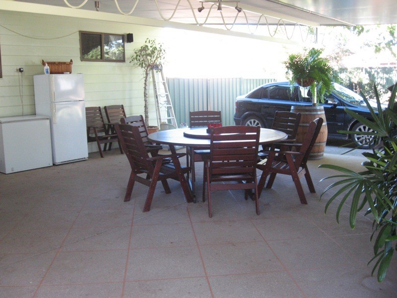 6 Atkins Street, Chinchilla QLD 4413