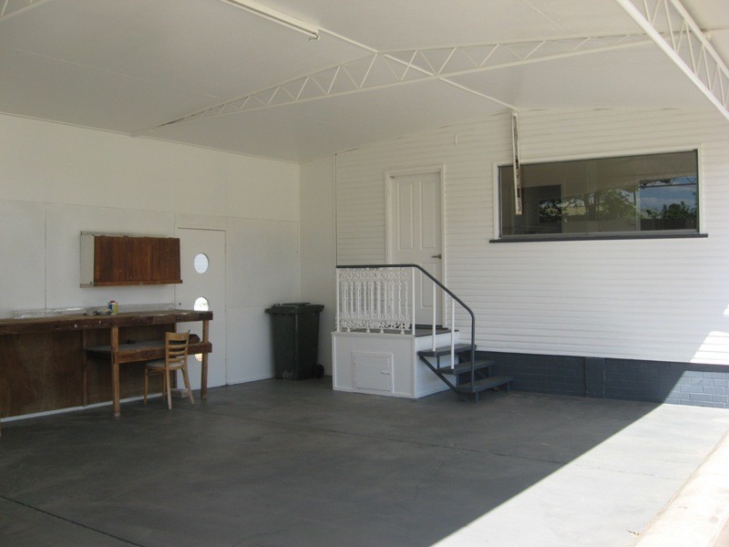 31 Mackie Street, Chinchilla QLD 4413