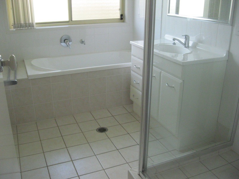 17 Back Avenue, Chinchilla QLD 4413