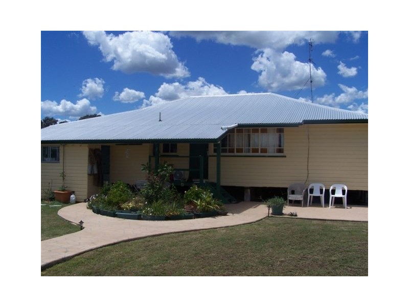 543 G TENNYSONS ROAD, Chinchilla QLD 4413