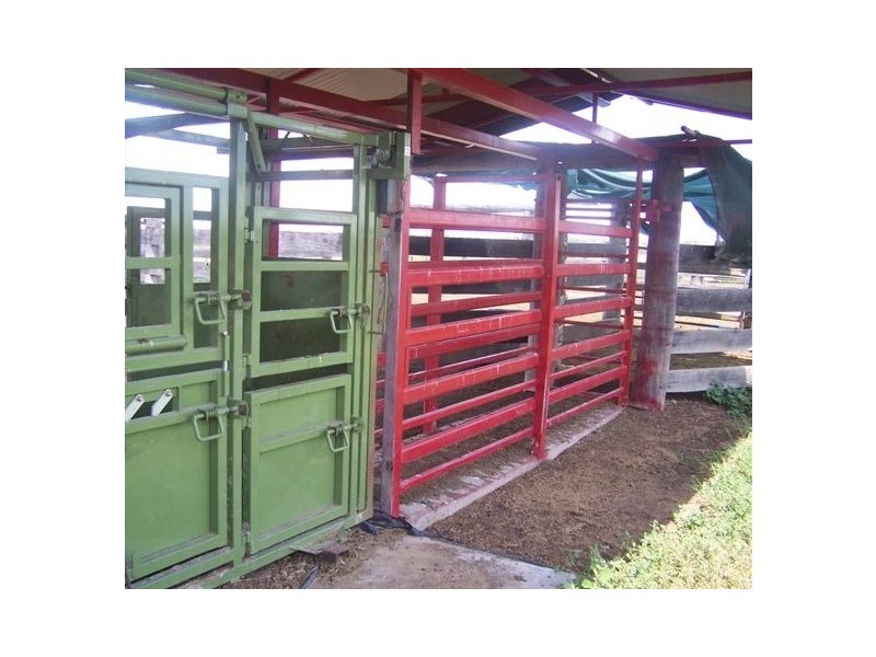 543 G TENNYSONS ROAD, Chinchilla QLD 4413