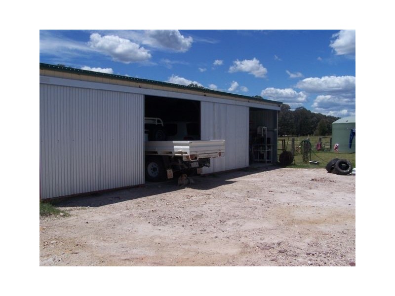 543 G TENNYSONS ROAD, Chinchilla QLD 4413