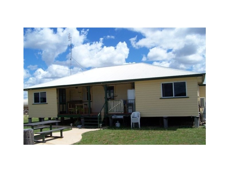 543 G TENNYSONS ROAD, Chinchilla QLD 4413