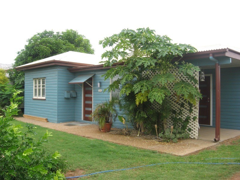 24 Windmill Road, Chinchilla QLD 4413