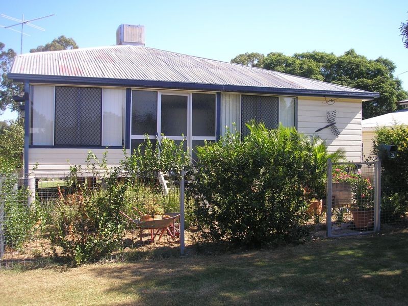 31 Helena Street, Chinchilla QLD 4413