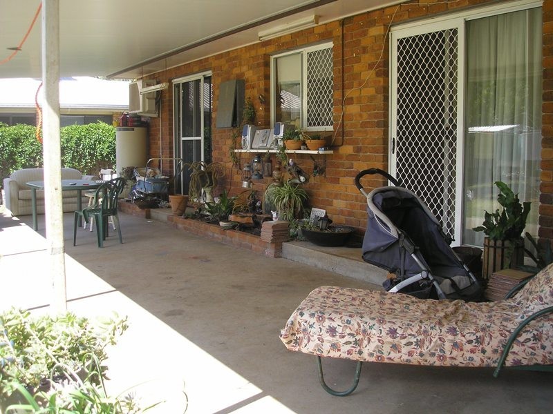 25 Zeller Street, Chinchilla QLD 4413