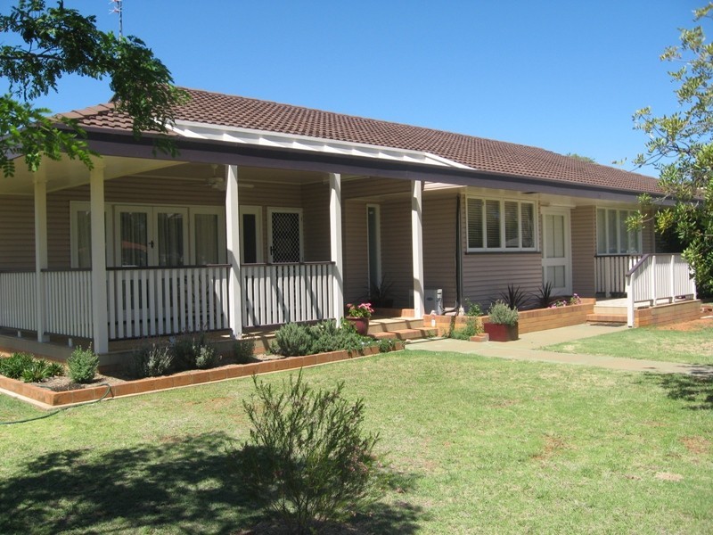 46 Glasson Street, Chinchilla QLD 4413