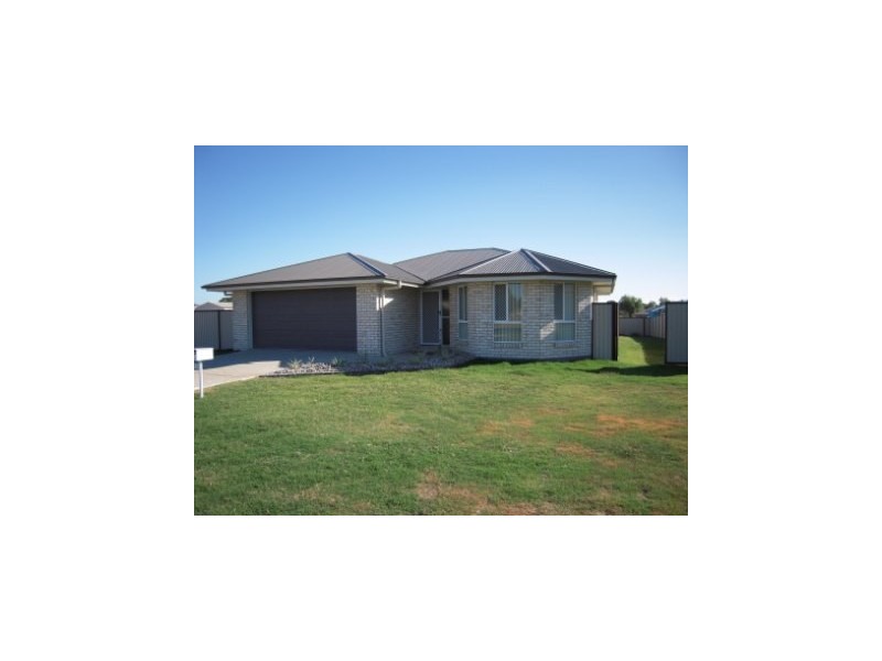 123 Zeller Street, Chinchilla QLD 4413