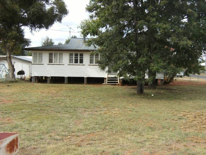 76 Wambo Street, Chinchilla QLD 4413