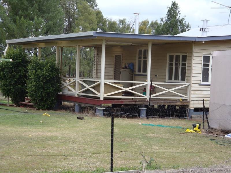 54 Rodger Street, Chinchilla QLD 4413