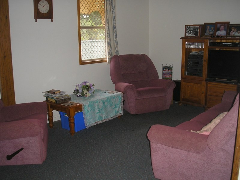 85 Boyd Street, Chinchilla QLD 4413