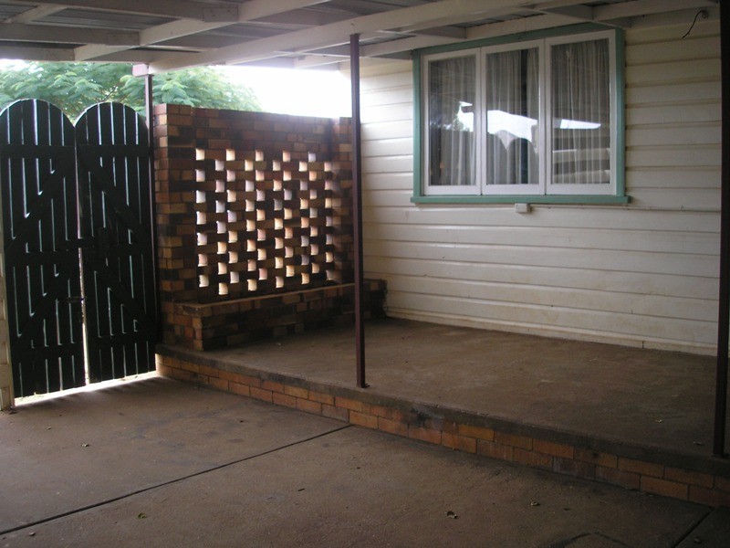 4 Beutel Street, Chinchilla QLD 4413