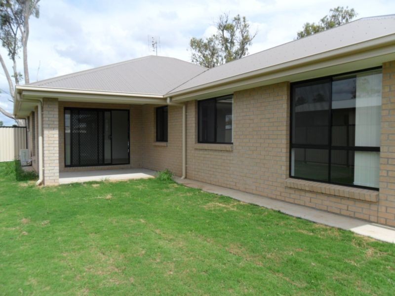 50 Windmill Road, Chinchilla QLD 4413