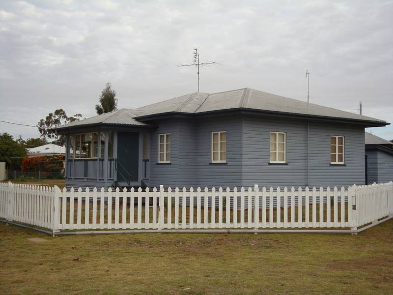 1 Evans Street, Chinchilla QLD 4413