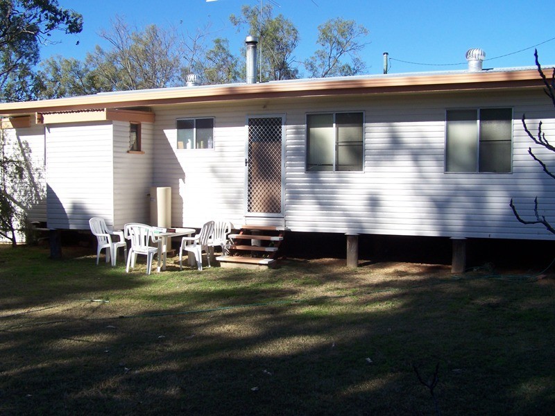 39 Zeller Street, Chinchilla QLD 4413