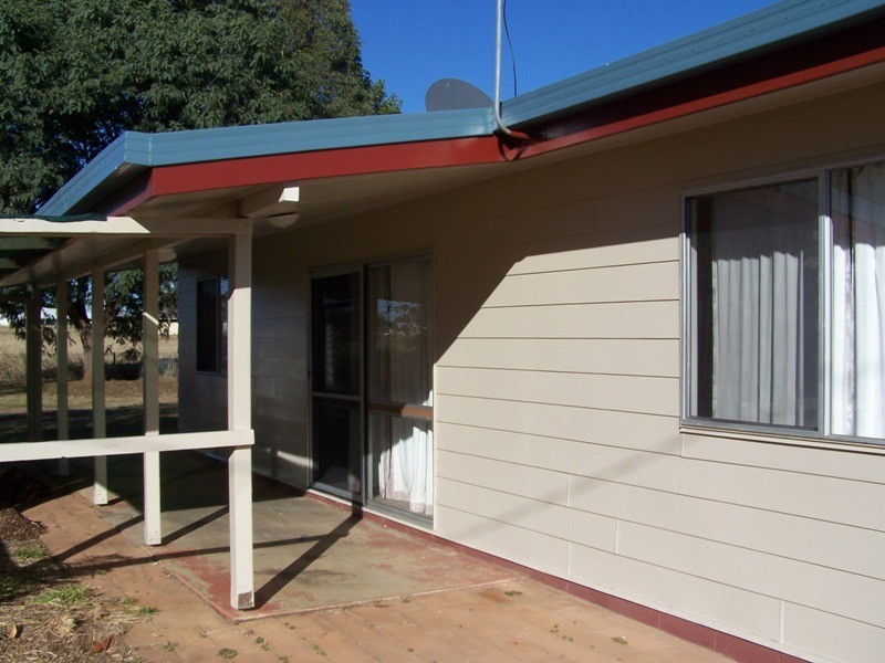 13 Stevenson Street, Chinchilla QLD 4413