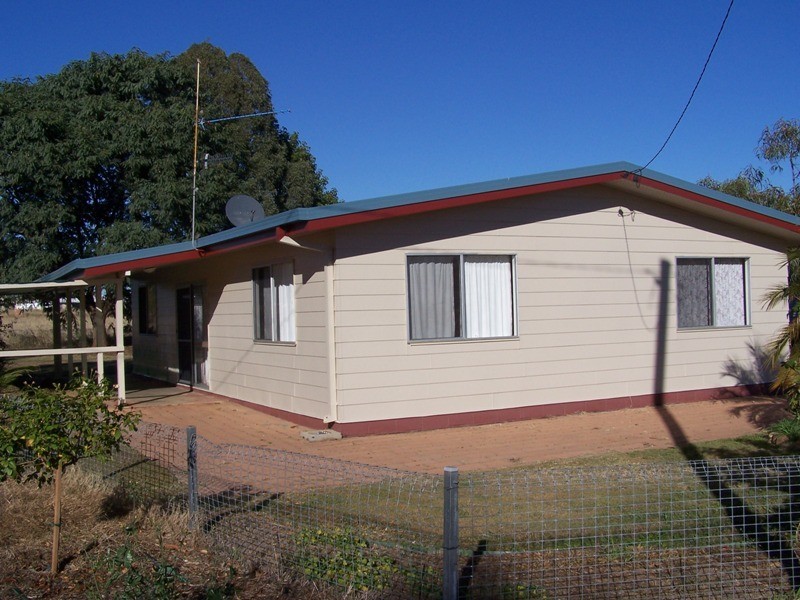 13 Stevenson Street, Chinchilla QLD 4413