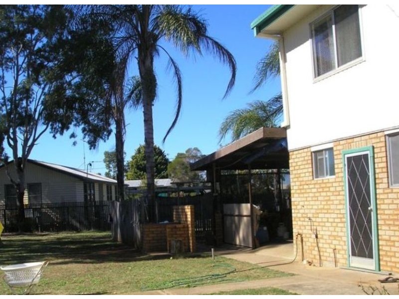 21 Barber Street, Chinchilla QLD 4413