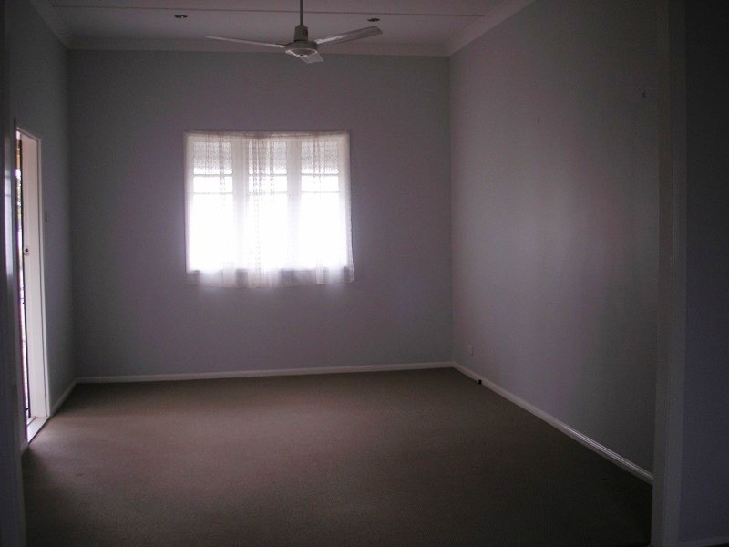 60 King Street, Chinchilla QLD 4413