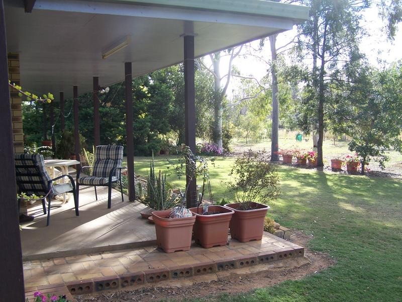 11 Mizpah Drive, Chinchilla QLD 4413