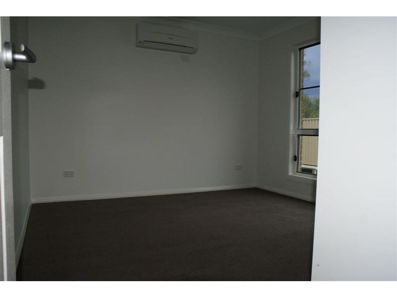Lot 15, 2/12 Lewis Street, Chinchilla QLD 4413