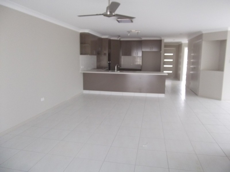 1 & 2/20 Blanchard Street, Chinchilla QLD 4413