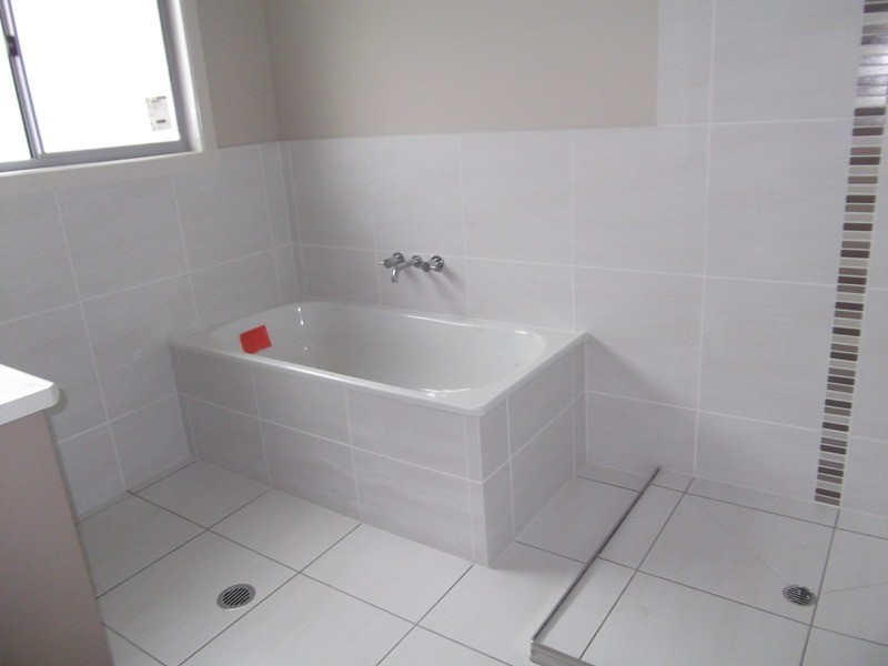 1 & 2/20 Blanchard Street, Chinchilla QLD 4413