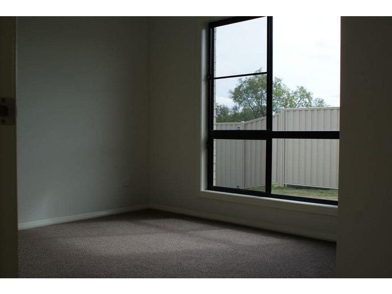 Lot 27, 2/12 McKenzie Street, Chinchilla QLD 4413