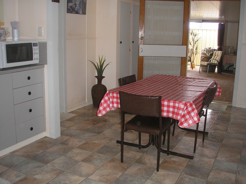 13 Windmill Road, Chinchilla QLD 4413