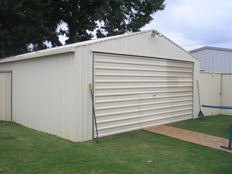 13 Windmill Road, Chinchilla QLD 4413