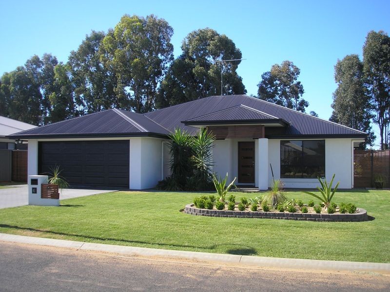 55 Sommerfeld Crescent, Chinchilla QLD 4413