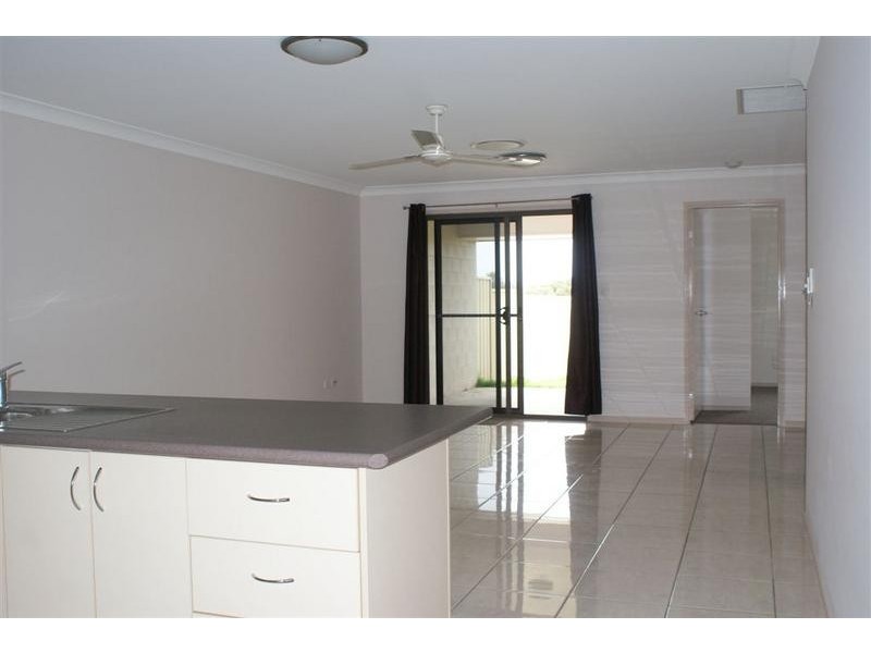 1/6 Luscombe Street, Chinchilla QLD 4413