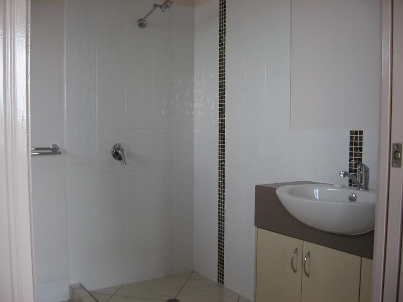 1/6 Luscombe Street, Chinchilla QLD 4413