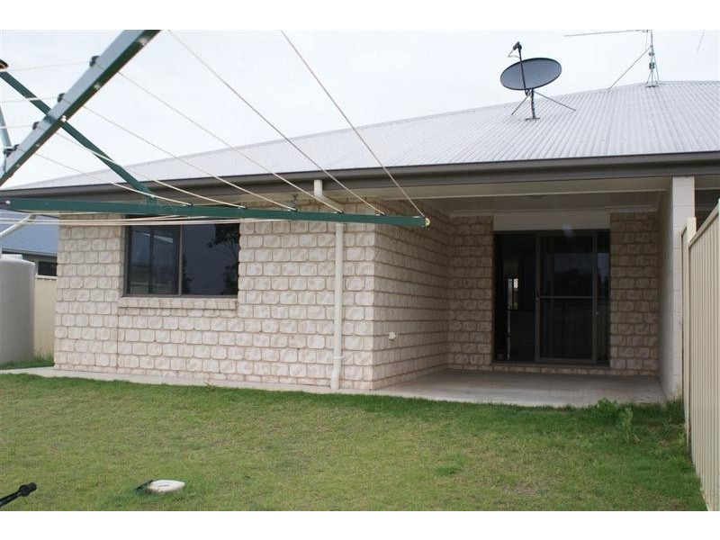 1/6 Luscombe Street, Chinchilla QLD 4413