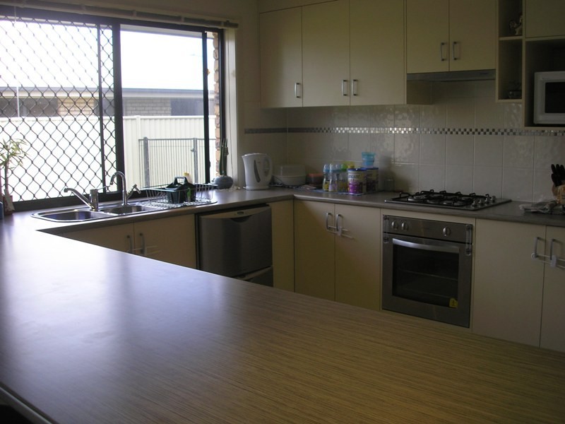 9 Back Avenue, Chinchilla QLD 4413